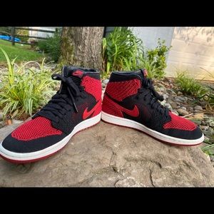 🔥Air Jordan 1 retro red fly knit size 5.5🔥NDS🔥